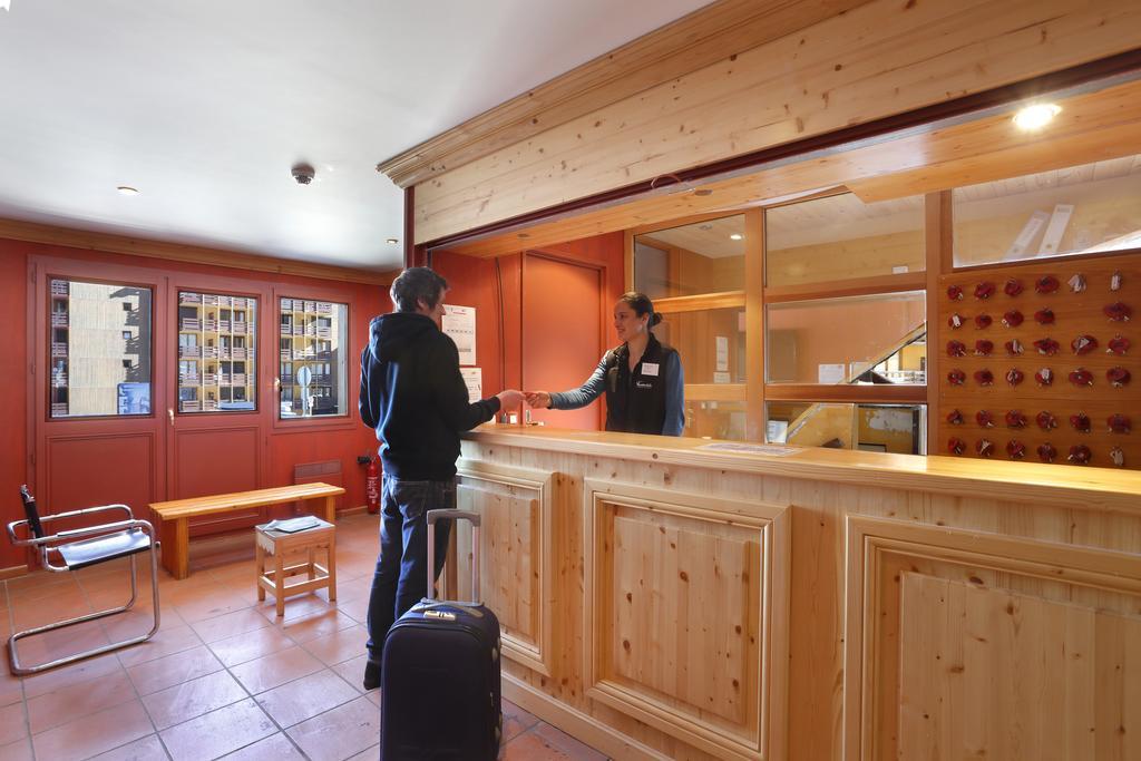Vacanceole - Residence Vega Risoul Eksteriør billede